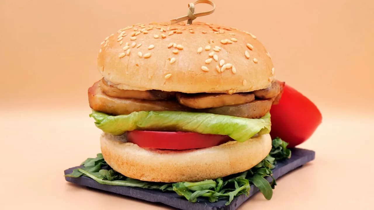 Jak składać burgera, aby uniknąć najczęstszych błędów i cieszyć się smakiem