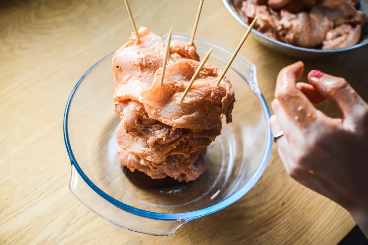 Jak zrobić kebab z kurczaka - prosty przepis na pyszny posiłek w domu